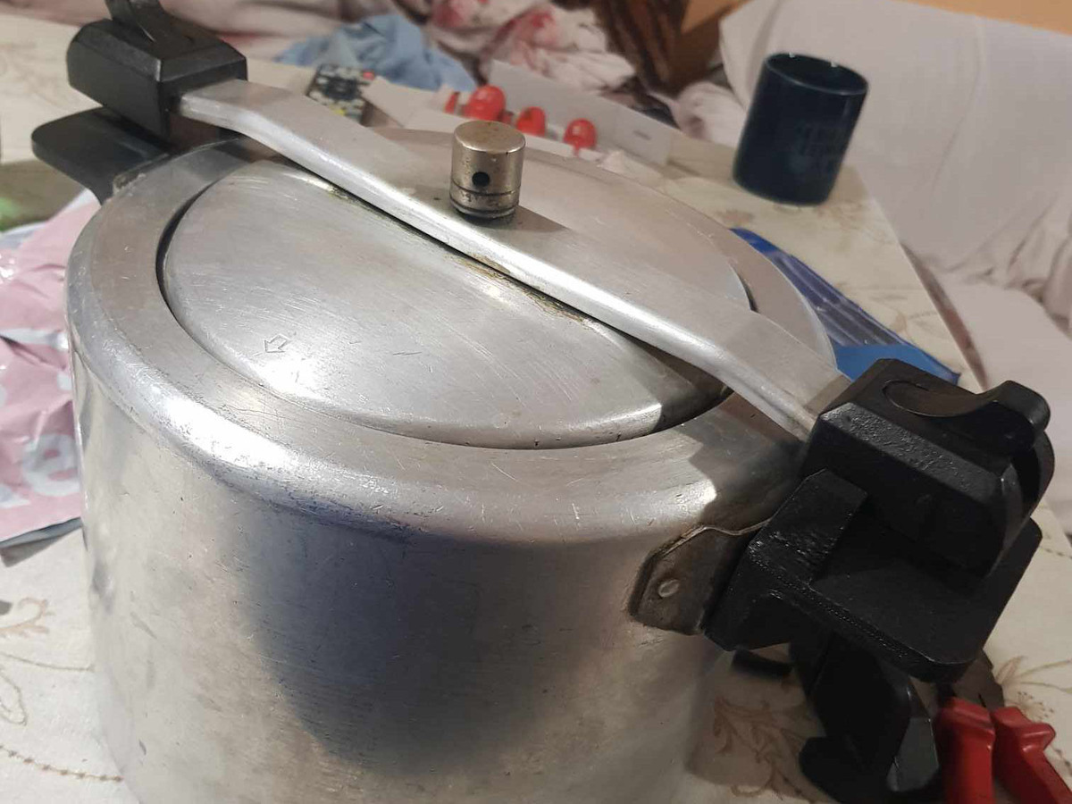 Дръжка за тенджера под налягане